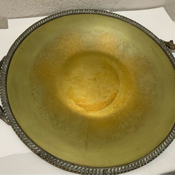 Vintage Silver LB Plated Large round plate with handles 6 lbs 17 inches - Picture 7 of 8